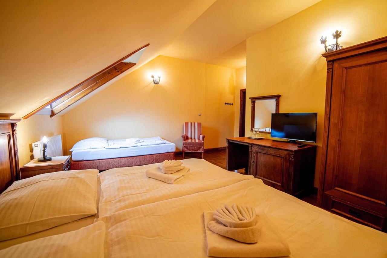 Penzion Cosmopolitan I. Banská Štiavnica Екстериор снимка