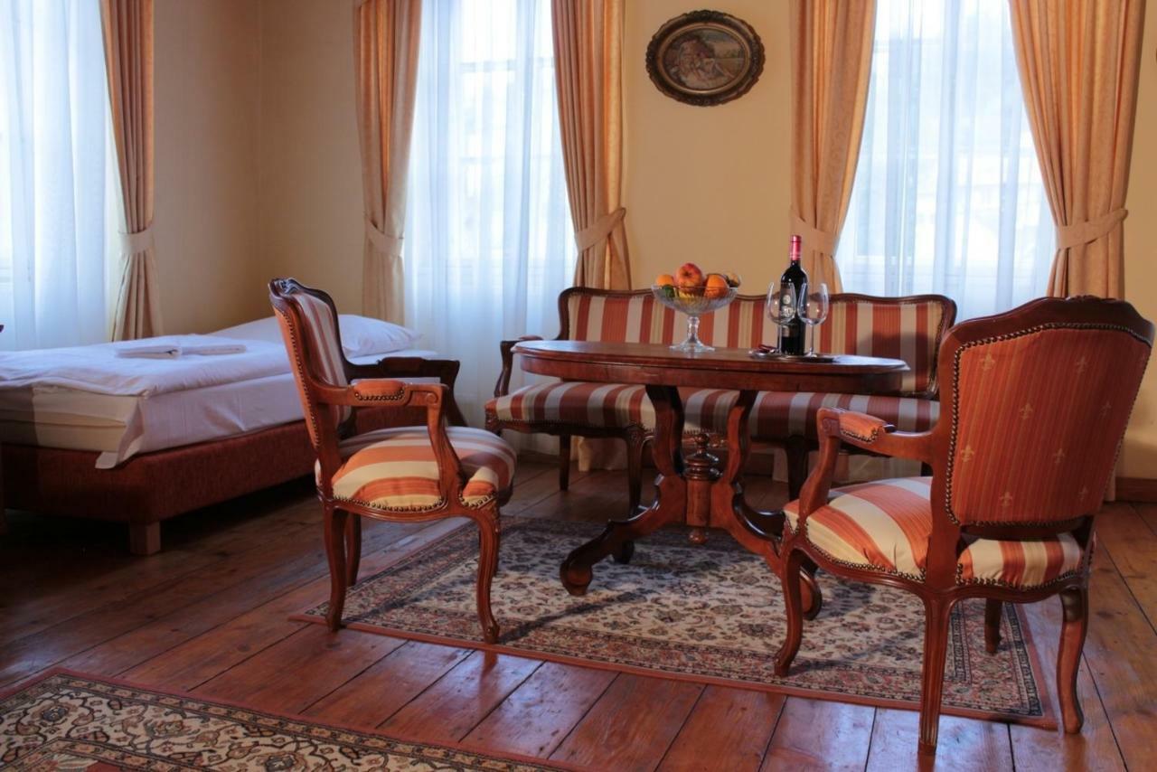 Penzion Cosmopolitan I. Banská Štiavnica Екстериор снимка